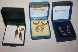 A COLLECTION OF 9CT GOLD AND YELLOW METAL EARRINGS