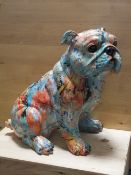 A LARGE RESIN GRAFFITI STYLE FIGURE OF A BULLDOG, H 41 CM