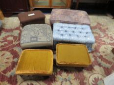 A COLLECTION OF SIX ASSORTED STOOLS (6)