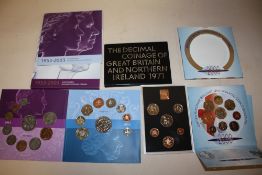 A ROYAL MINT UNITED KINGDOM CORONATION ANNIVERSARY COLLECTION COIN SET, TOGETHER WITH A 1971 COIN