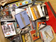 A LARGE BOX OF CDS TO INCLUDE BOX SETS