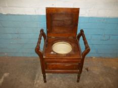AN EDWARDIAN COMMODE