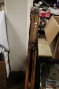 A VINTAGE WOODEN ARTISTS EASEL