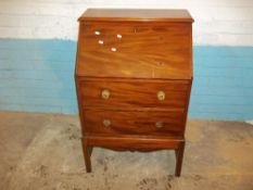A MAHOGANY NARROW WRITING BUREAU DESK