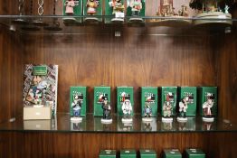 EIGHT BOXED ROBERT HARROP PG TIPS CHIMPS AND A RELATED BOOKLET