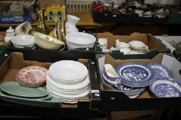 FOUR BOXES OF CERAMICS TO INCLUDE A QUANTITY OF BLUE & WHITE