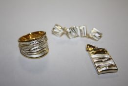 A SILVER GILT DESIGNER STYLE RING, PENDANT AND EARRING SET, APPROX WEIGHT 12.8 G