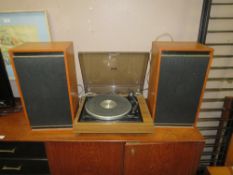 A RETRO GARRARD RECORD DECK WITH A PAIR OF GARRARD SPEAKERS - MODEL 5754