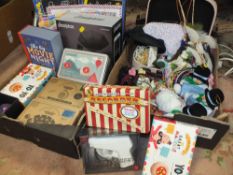 TWO TRAYS OF MODERN GIFTWARE AND HAIR ACCESSORIES ETC