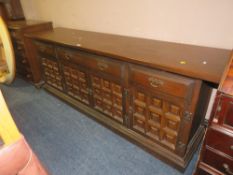 A LARGE 'YOUNGER & SONS' LOW SIDEBOARD H-77 W-207 CM