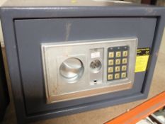 AN ELECTRIC SAFE ( KEY CODE BUT NO KEY )