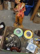 A BOX OF CERAMICS AND GLASSWARE ETC. TO INCLUDE WEDGWOOD JASPERWARE, STAINLESS STEEL TEA SERVICE