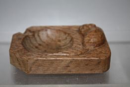 A ROBERT THOMPSON OF KILBURN MOUSEMAN OAK ASHTRAY, with signature carved mouse, L 10 cmCondition