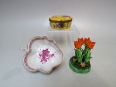 A HERAND OF HUNGARY SMALL DECORATIVE BOWL, overall L 10 cm, together with a Limoges trinket / pill