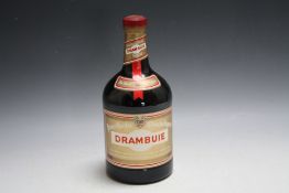 1 BOTTLE OF VINTAGE 1 LITRE BOTTLING DRAMBUIE