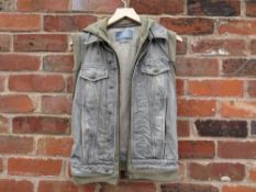 McQ ALEXANDER McQUEEN HOODED GILET, labelled size 48, zipper fastening