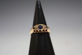 AN 18 CARAT GOLD SAPPHIRE AND DIAMOND RING, approx weight 2.5g, ring size J