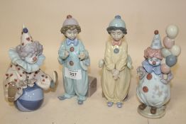 FOUR LLADRO FIGURES OF CHILDREN AND CLOWNS S/D