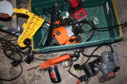 TWO TRAYS OF POWER TOOLS ETC TO INC A 200W CIRCULAR SAW - HOUSE CLEARANCE