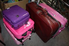 FIVE MODERN SUITCASES TO INCLUDE AN ANTLER EXAMPLE