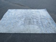 THREE ASSORTED MODERN WOOLLEN RUGS TO INCLUDE A AURORA AZURE EXAMPLE, LARGEST 200 X 290 cm