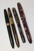 FOUR VINTAGE COLLECTABLES PENS TO INCLUDE A SHAEFFER EXAMPLE WITH 14K NIB