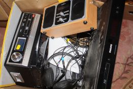 A BOX OF ELECTRICALS TO INCLUDE A ROBERTS RADIO, BLU-RAY PLAYER, STEEPLETONE MEMPHIS II RECORD