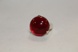 A MODERN SILVER / 925 DRESS RING SET WITH LARGE RED CABOCHON TYPE STONE - APPROX 11.7 G
