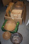 A COLLECTION OF WICKER WARE TO INCLUDE A SNAKE CHARMERS STYLE BASKET, PICNIC HAMPER BASKETS ETC.