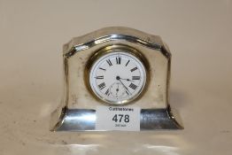 A HALLMARKED SILVER DESK CLOCK, hallmarks indistinct, W 11.5 cm