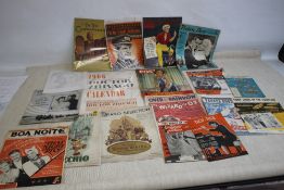 FILM MAGAZINES AND MEMORABILIA TO INCLUDE 1966 Doctor Zhivago Calendar, 