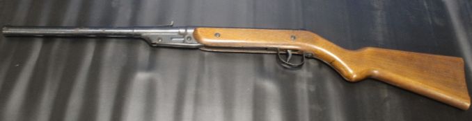 A DIANA MODEL 16 AIR RIFLE