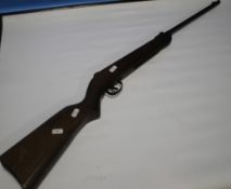 A DIANA MODEL 25 AIR RIFLE