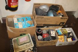 A LARGE QUANTITY OF ASSORTED PHOTOGRAPHIC EQUIPMENT to include plates, developing items etc.