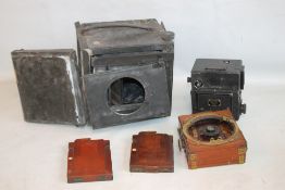 A TRAY OF ASSORTED VINTAGE PHOTOGRAPHIC EQUIPMENT to include a leather cased Ensign Reflex etc. A/F
