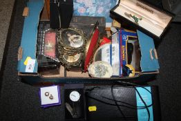 A TRAY OF COLLECTABLES TO INCLUDE WATCHES AND COINS ETC.