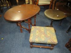 A SMALL REPRODUCTION OAK DROPLEAF TABLE, STOOL AND CIRCULAR OCCASIONAL TABLE (3)