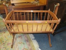 A MODERN CHILDS / BABIES ROCKING CRADLE