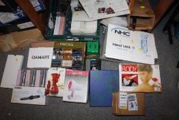 A QUANTITY OF BOXED HOUSEHOLD ITEMS