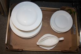 A TRAY OF NANTUKIT PLATES AND BOWLS ETC.