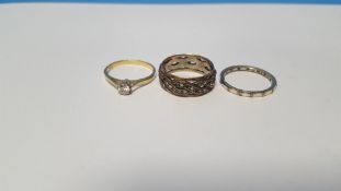 THREE LADIES DRESS RINGS
