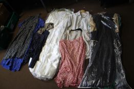 A QUANTITY OF LADIES CLOTHING