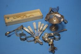 A COLLECTION OF HALLMARKED SILVER AND WHITE METAL ITEMS