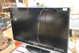A PANASONIC VIERA 32