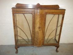 A MAHOGANY CHINA DISPLAY CABINET