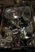 A TRAY OF MIXED PLATED WARE TO INCLUDE TEAPOT, CAKE STAND, DRESSING TABLE MIRRORS, JEWELLERY BOX,