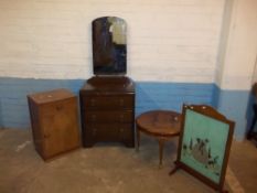 FOUR SMALL PIECES OF FURNITURE TO INCLUDE A SMALL MID CENTURY DRESSING TABLE, A FIRE SCREEN A/F, A