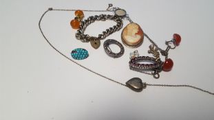 SILVER AND WHITE METAL AND OTHER JEWELLERY INCLUDING CAMEOS, BROOCHES, EARRINGS ETC.