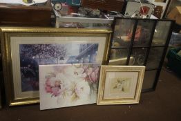 THREE PRINTS TOGETHER WITH A WOOD FRAMED MIRROR, 78 X 93 CM