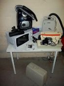 ELECTRICALS TO INCLUDE A MICROWAVE, A SEWING MACHINE AND TWO VACUUM CLEANERS A/F(4)